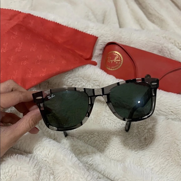 Ray-Ban Accessories - Ray-Ban Sunglasses
